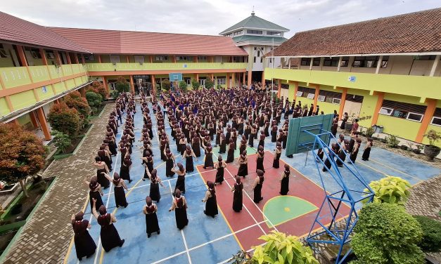 Semangat Perubahan: 7 Kebiasaan Anak Indonesia Hebat Mengubah Dunia Pendidikan